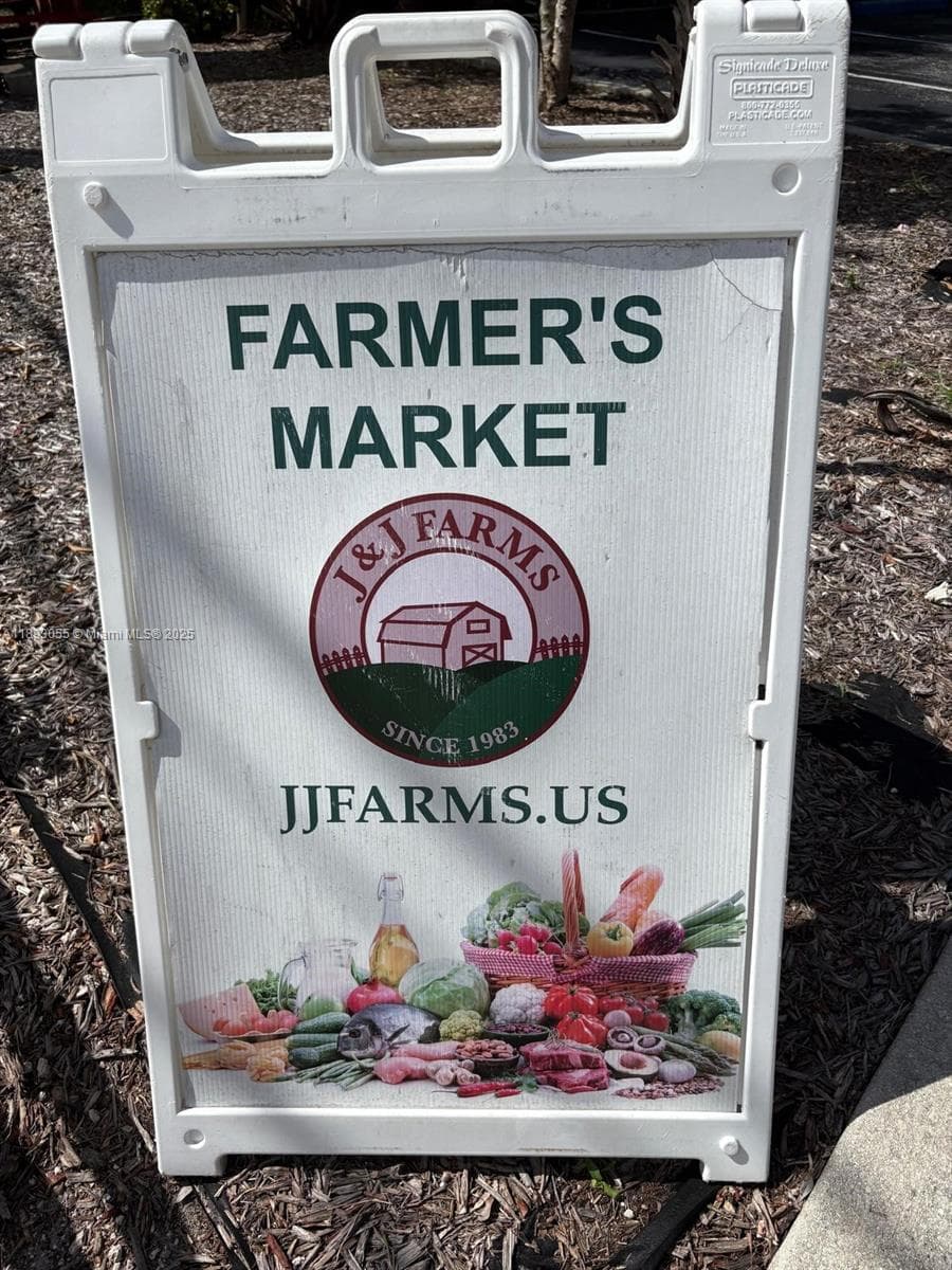 Established Specialty Food Store with Turnkey Operations