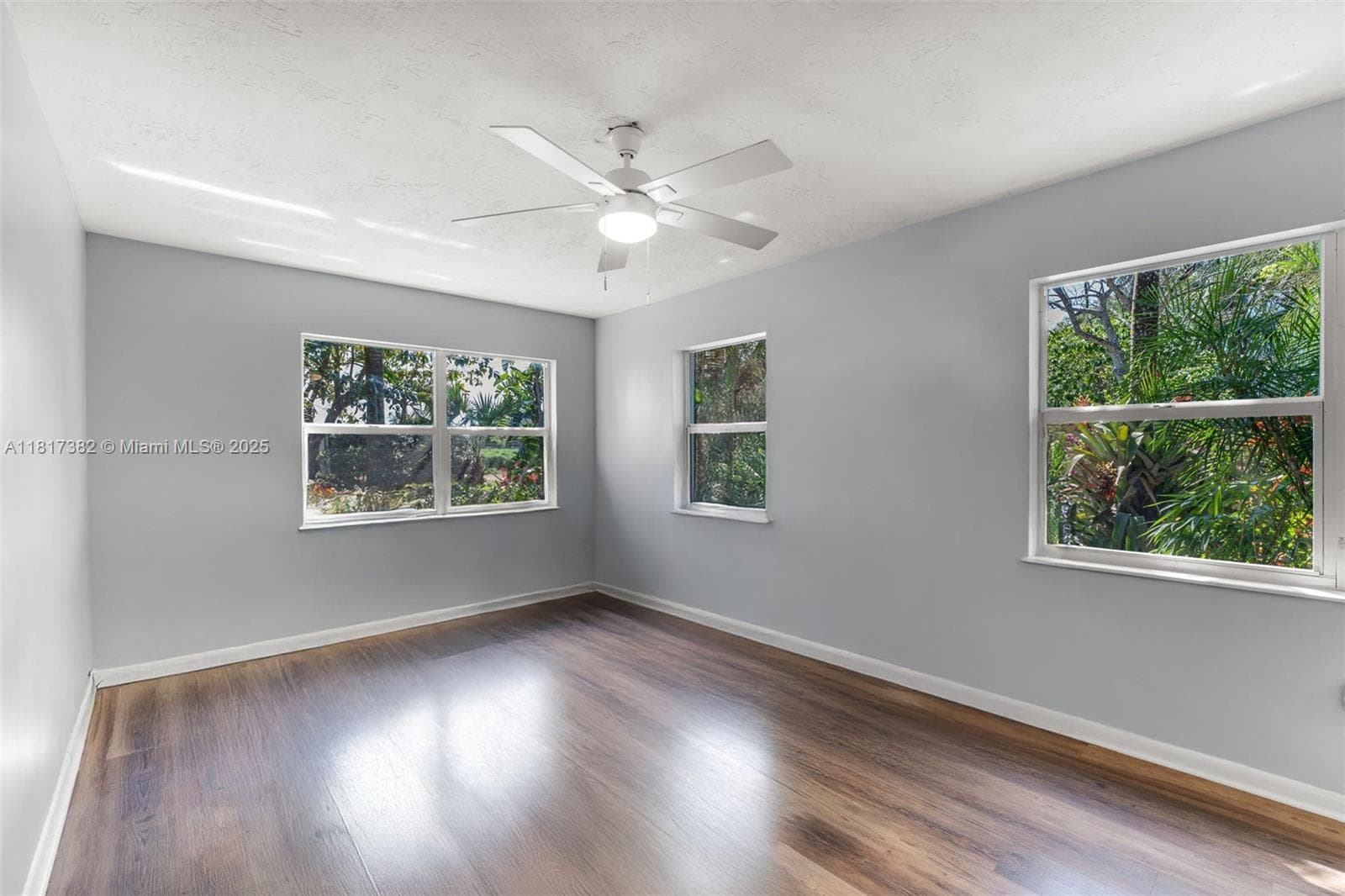 Premier Luxury Farm Property with Vacation Rental Potential