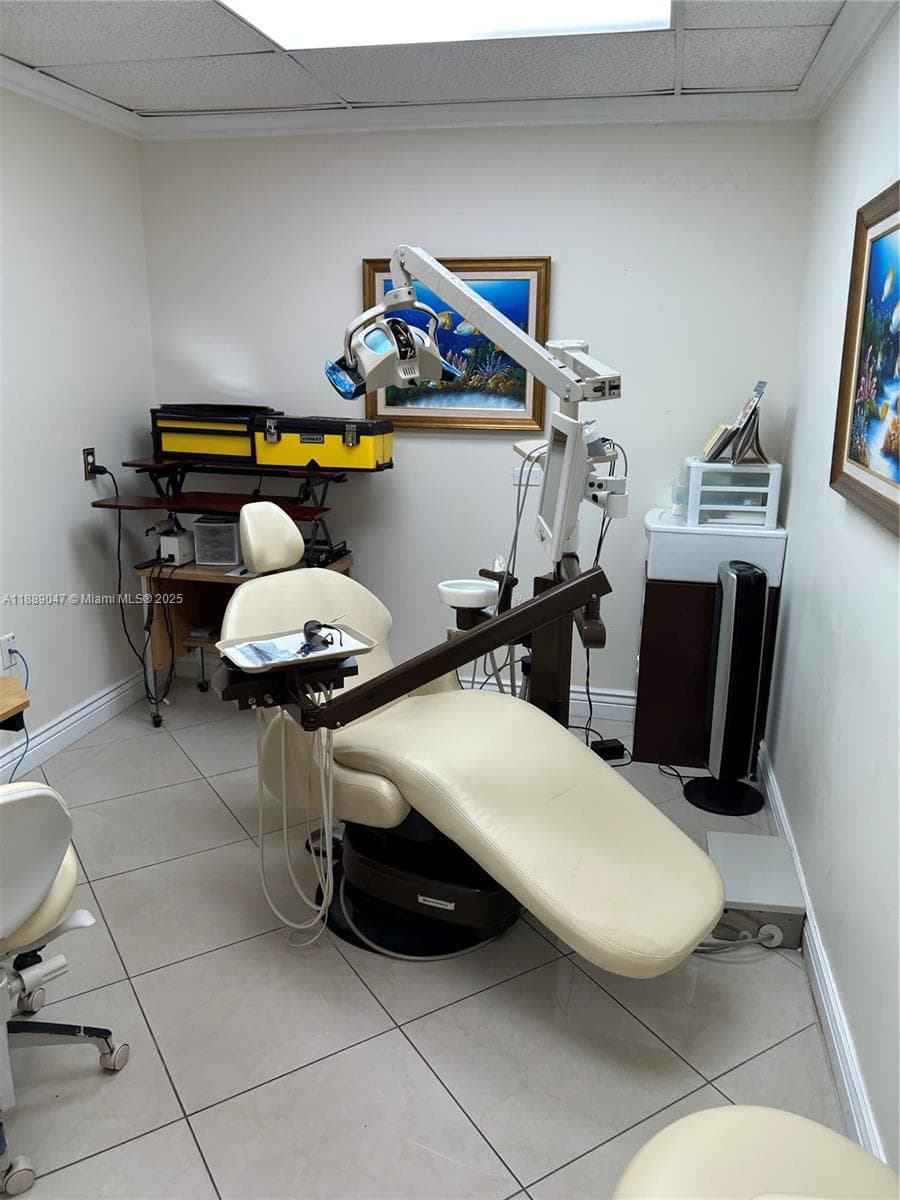 Turnkey Dental Practice with Prime Shopping Center Location