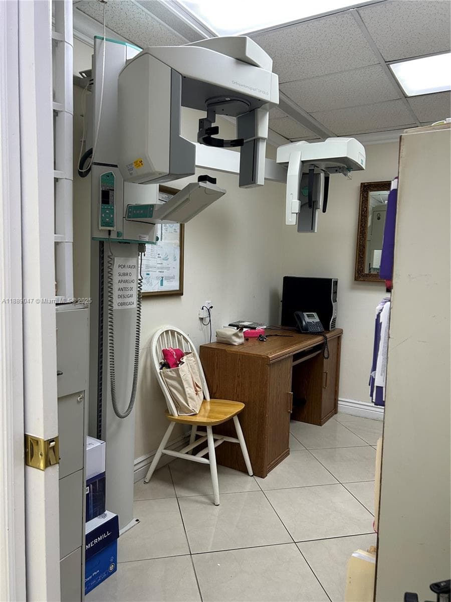 Turnkey Dental Practice with Prime Shopping Center Location