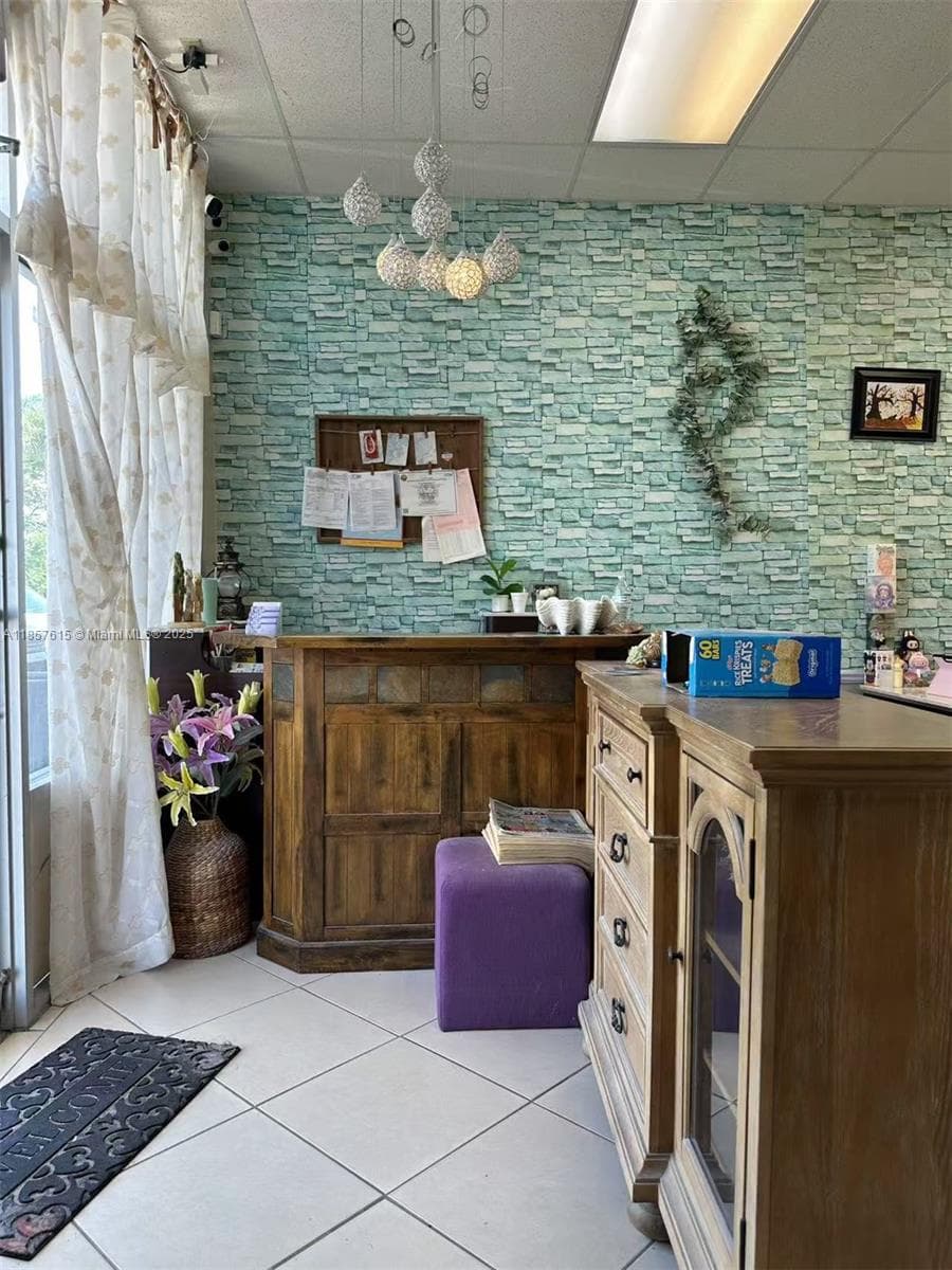 Thriving Nail Salon with Loyal Clientele