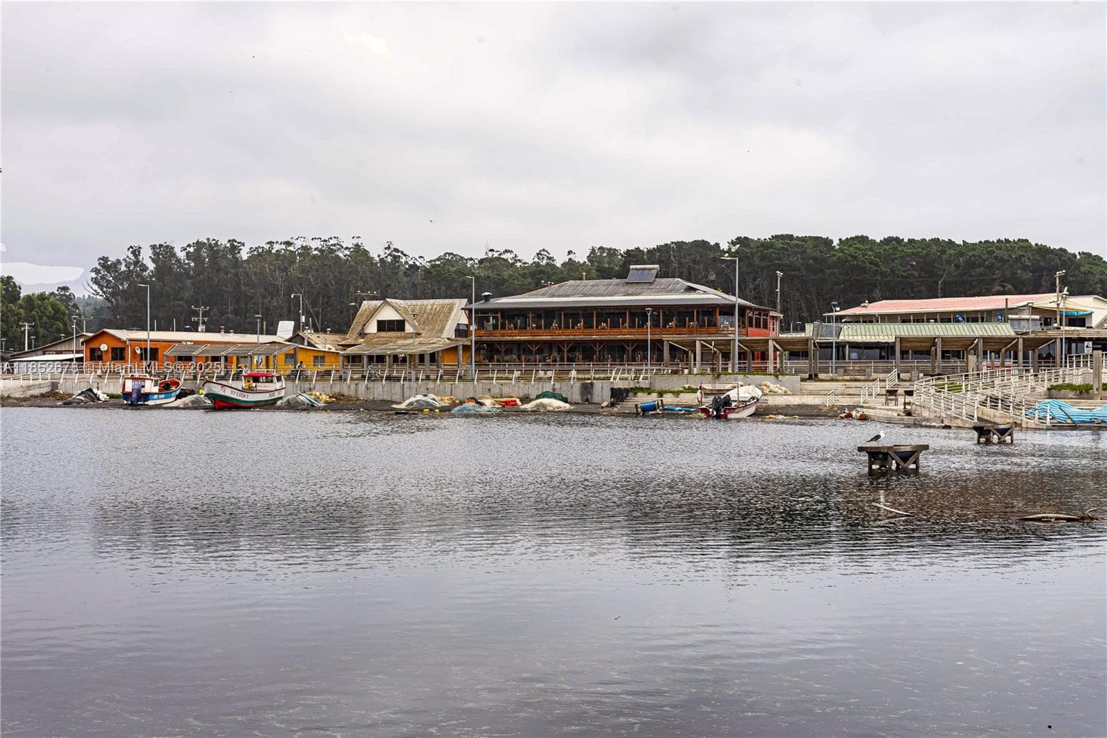 Premier Oceanfront Boutique Hotel with Turnkey Operations