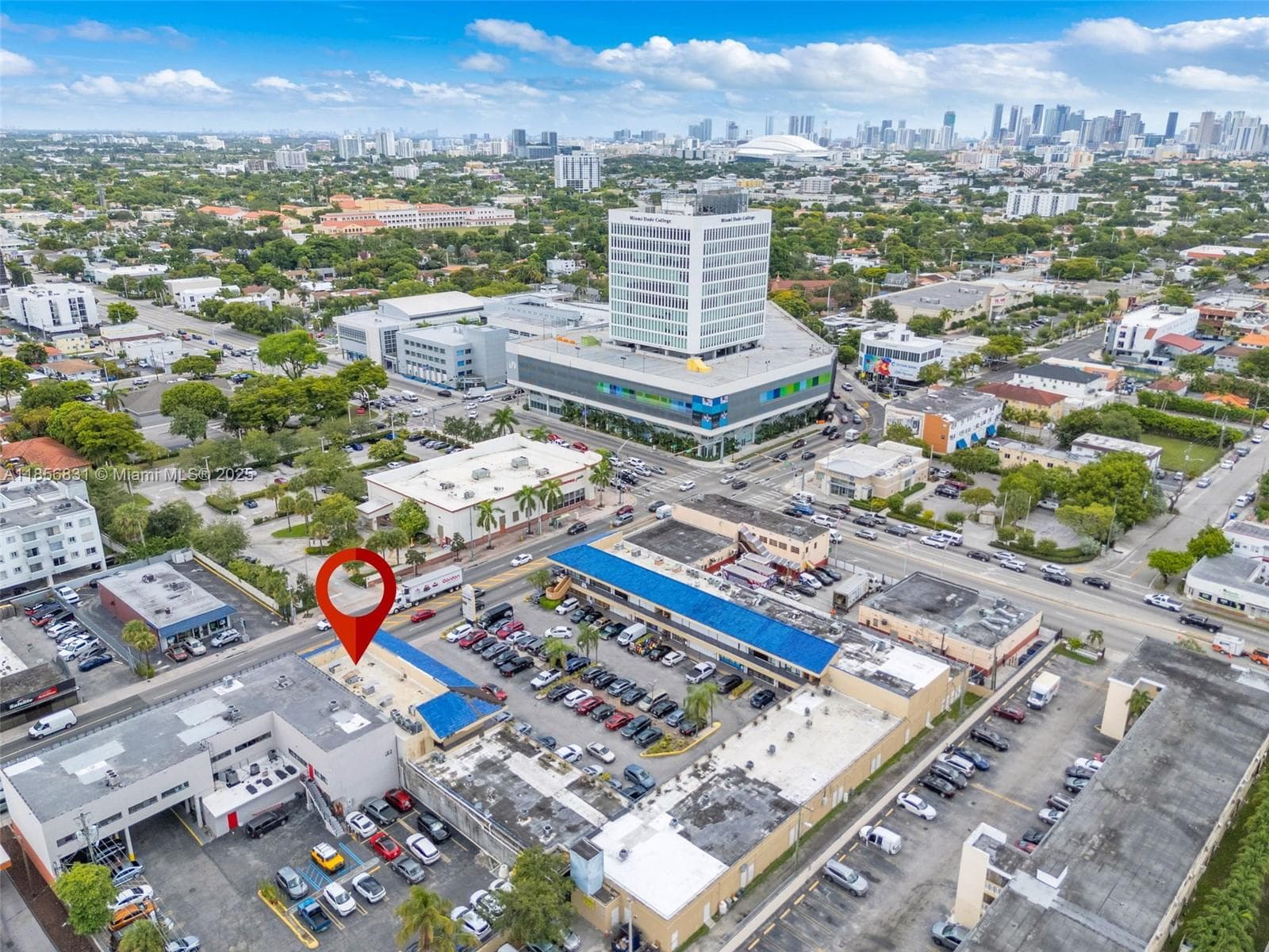 Established Dominican Restaurant with Strong Community Ties