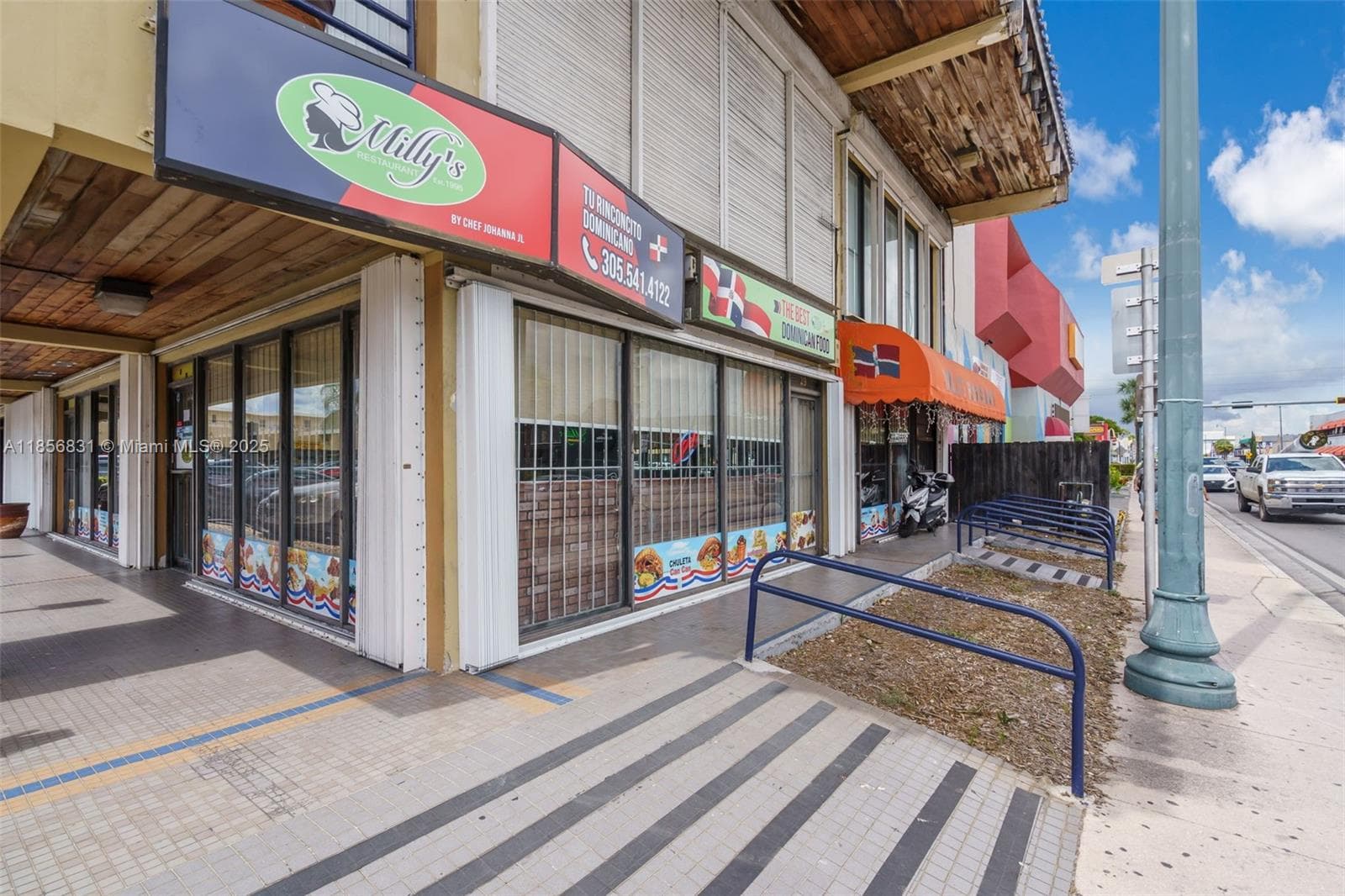 Established Dominican Restaurant with Strong Community Ties