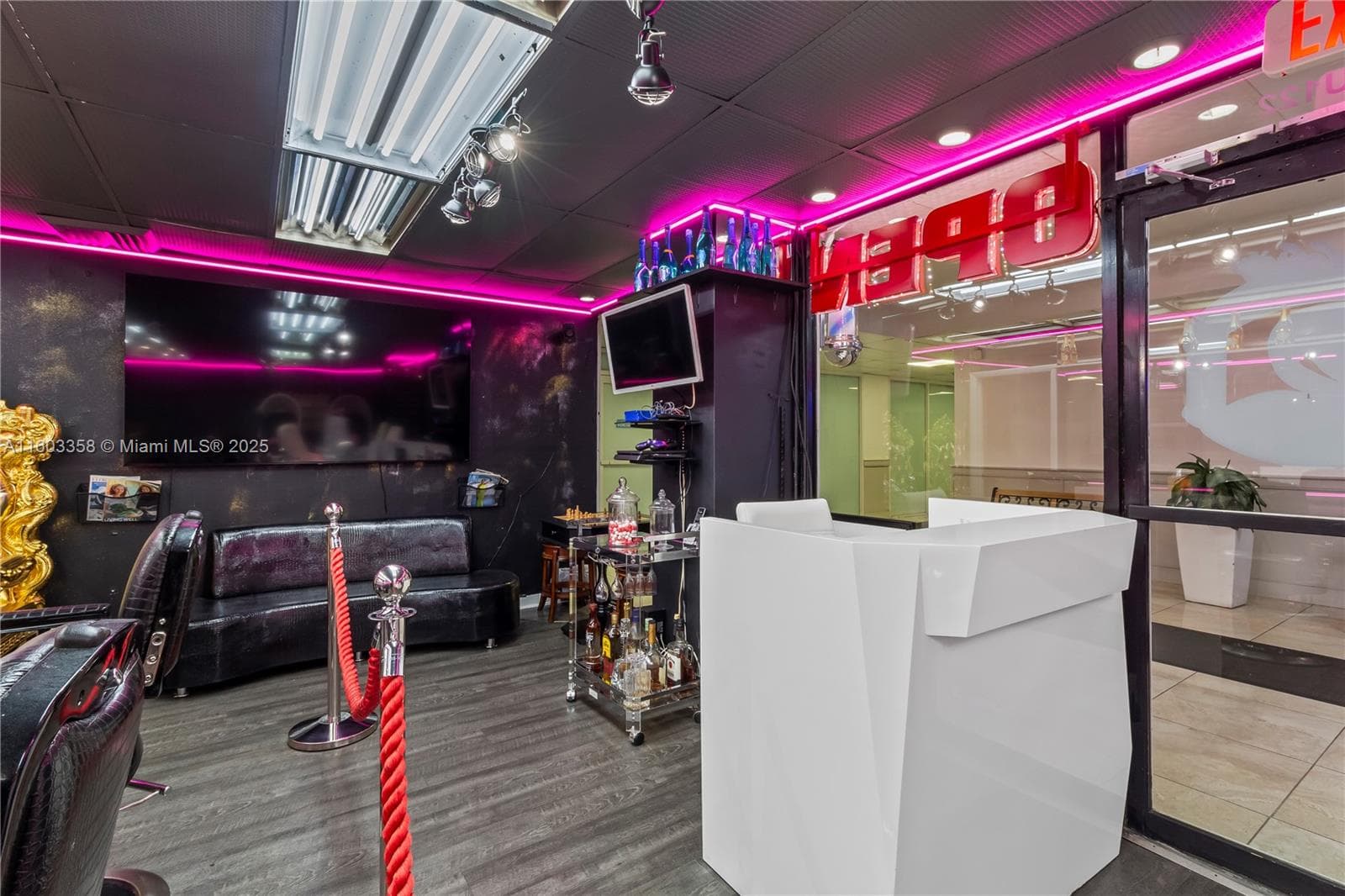 Turnkey Hair Salon and Barber Shop with Hotel Clientele