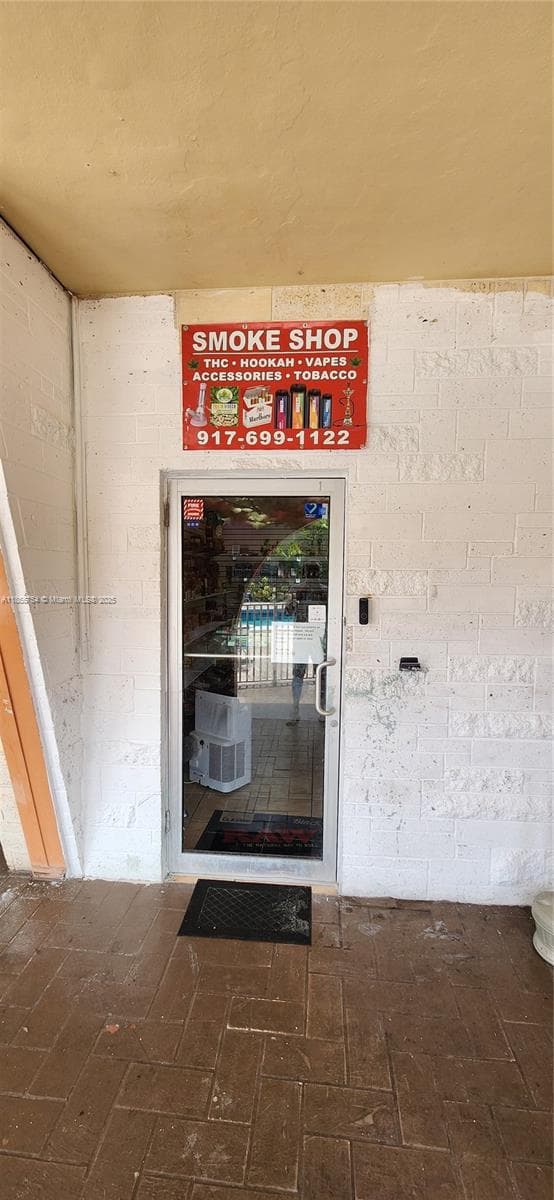 Profitable Smoke Shop with Loyal Customer Base