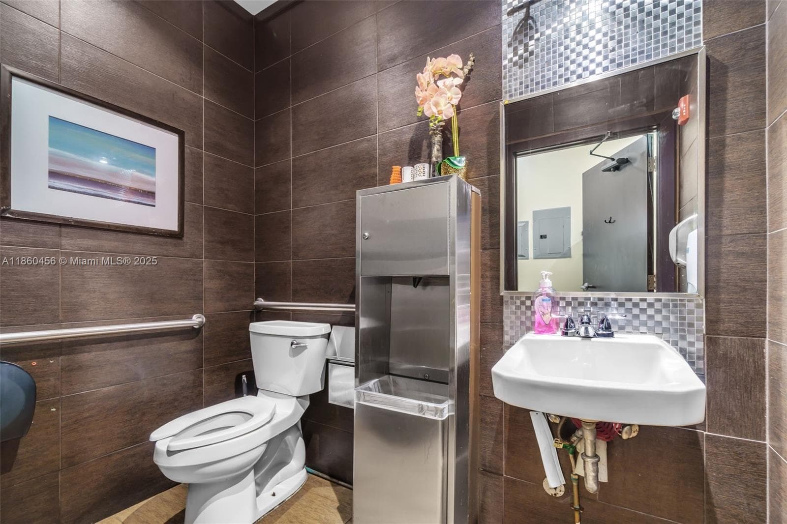 Established Cuban Restaurant with Turnkey Operations