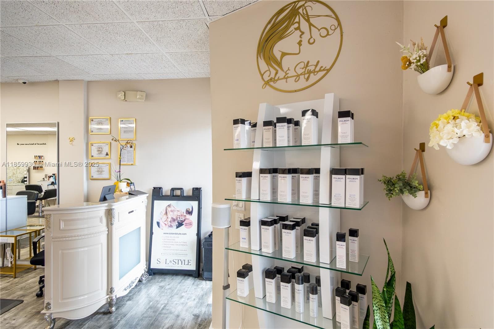 Boutique Beauty Salon with Room for Growth