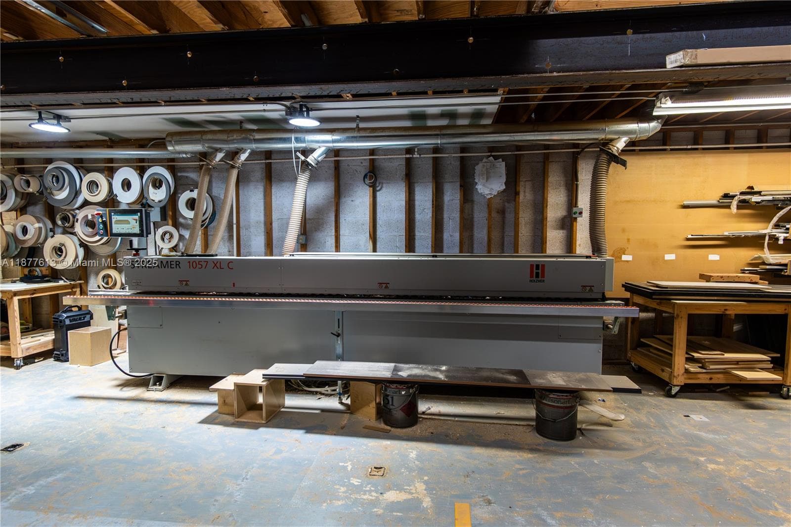 Profitable Furniture Manufacturer with Turnkey Operations