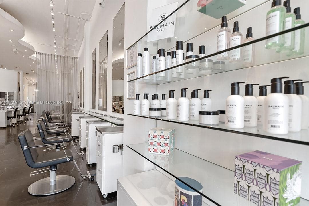 Premier Luxury Hair Salon with Loyal Clientele