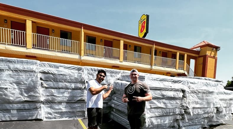 Growing Furniture and Mattress Retailer with Doubled Annual Revenue