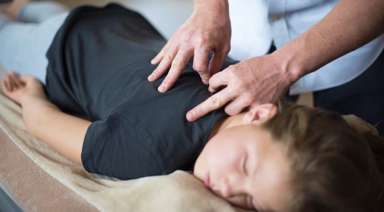 Thriving Chiropractic Wellness Center with Flat Rate Royalty