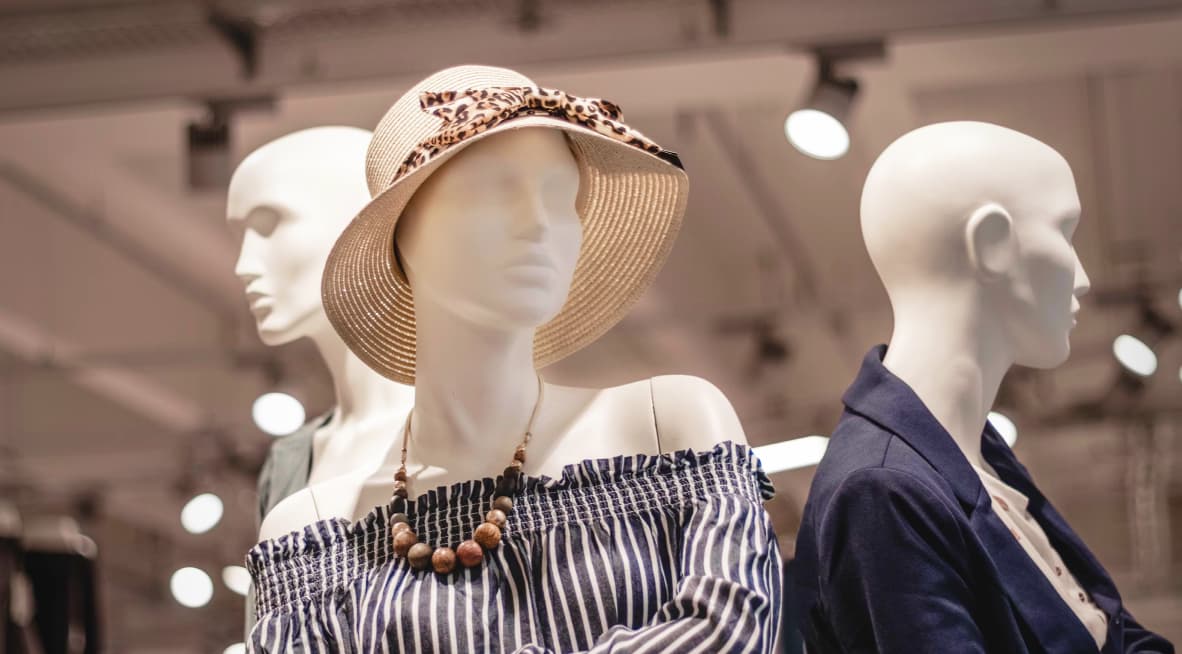 Premier Women's Apparel Boutique with Multi State Customer Base