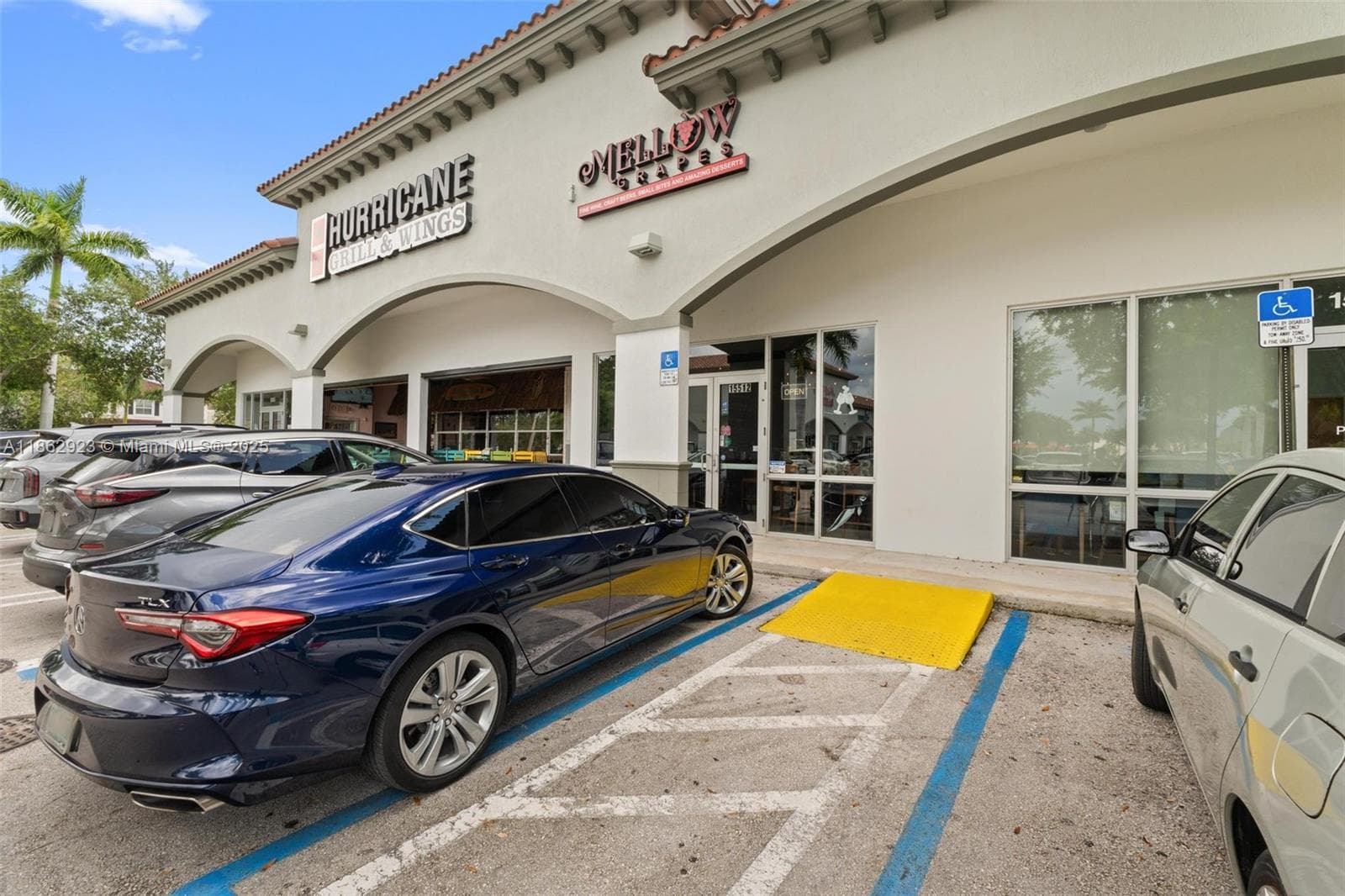 Turnkey Tapas Bar with Prime Location