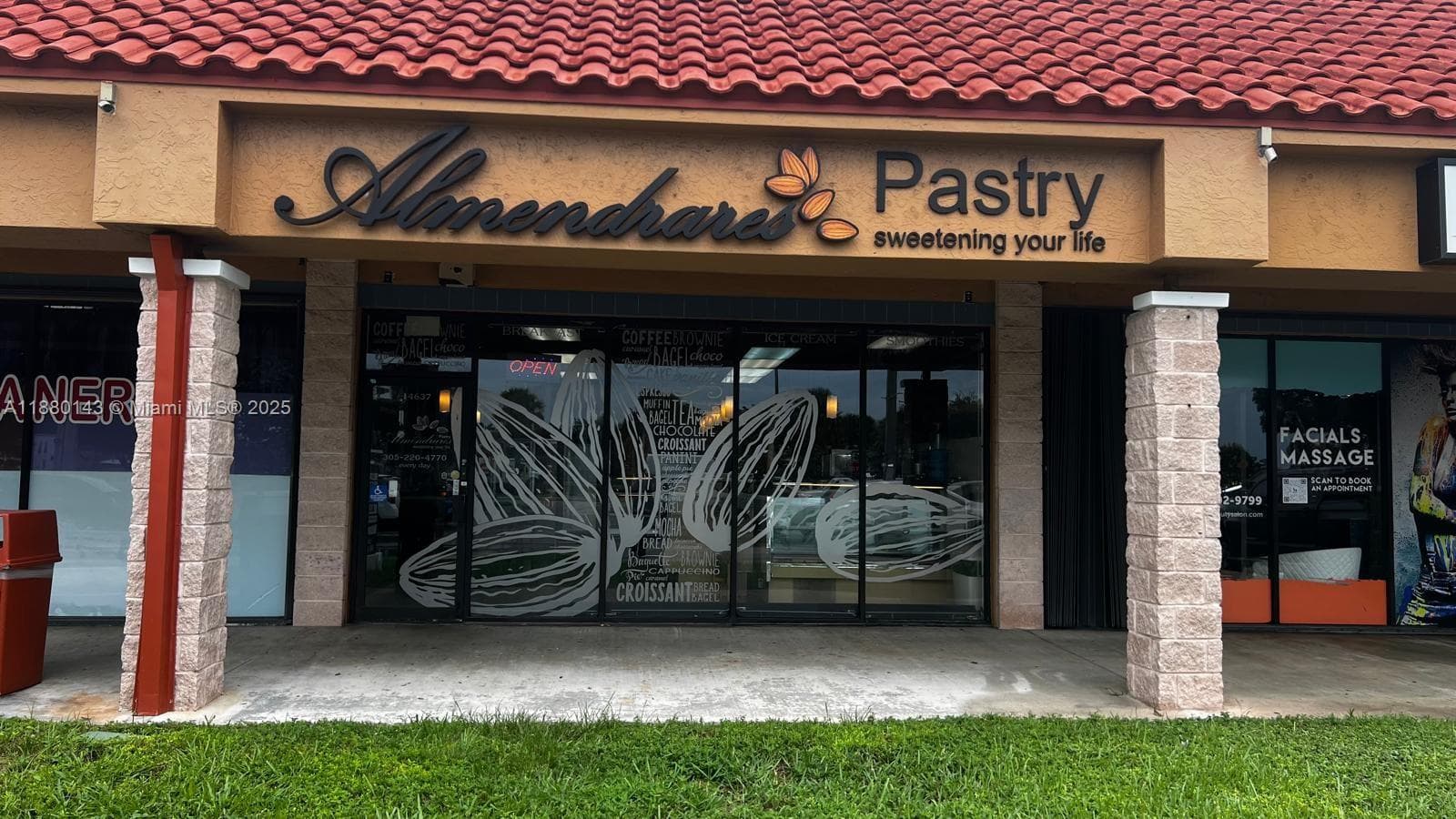 Profitable Bakery with Patented Yolk Baked Cakes