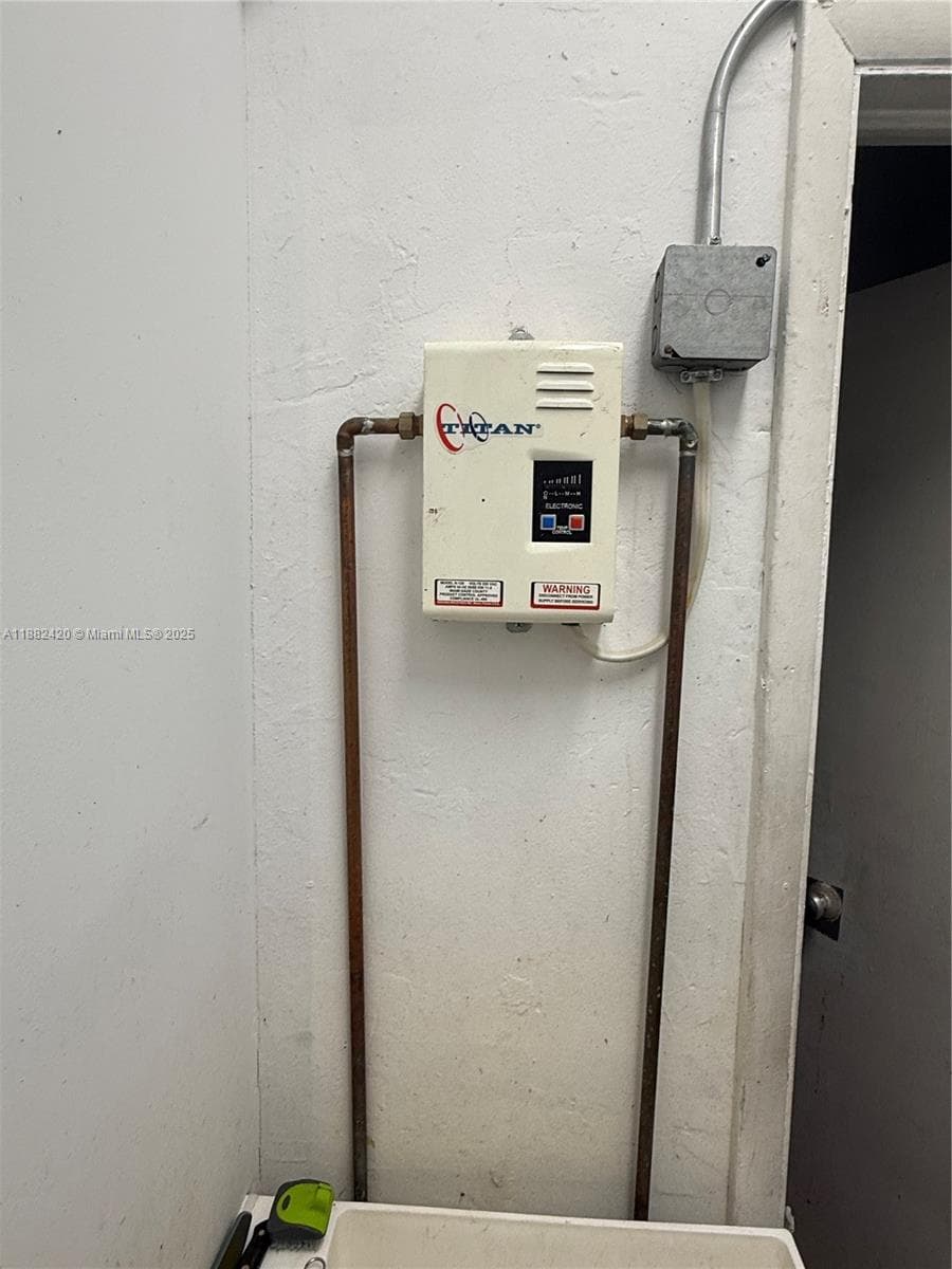 Thriving Juice Bar with Turnkey Operations