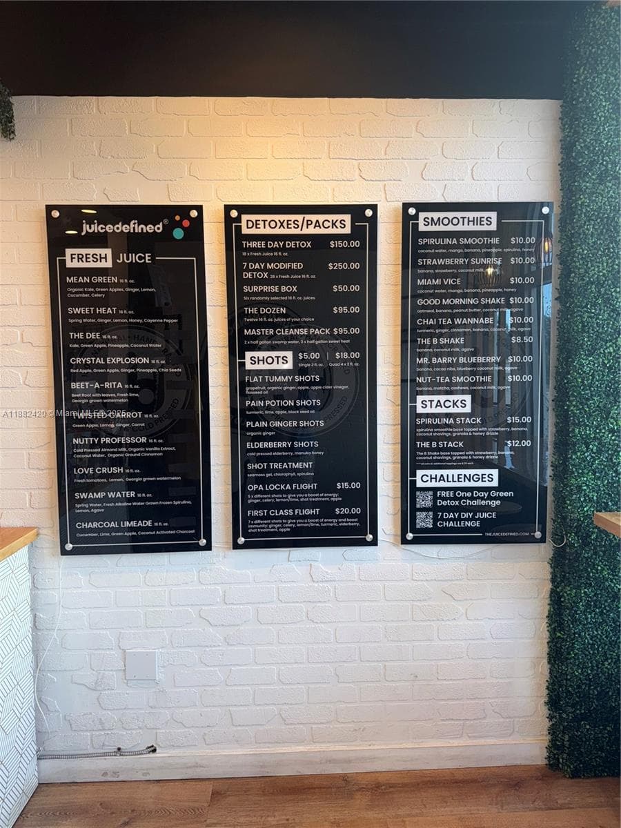 Thriving Juice Bar with Turnkey Operations