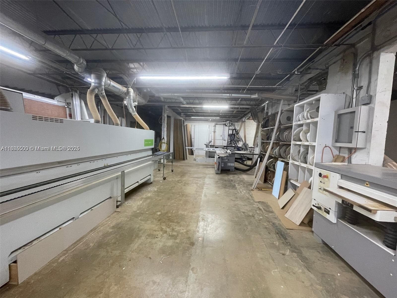 Premier Custom Cabinetry Manufacturer with Strong Reputation