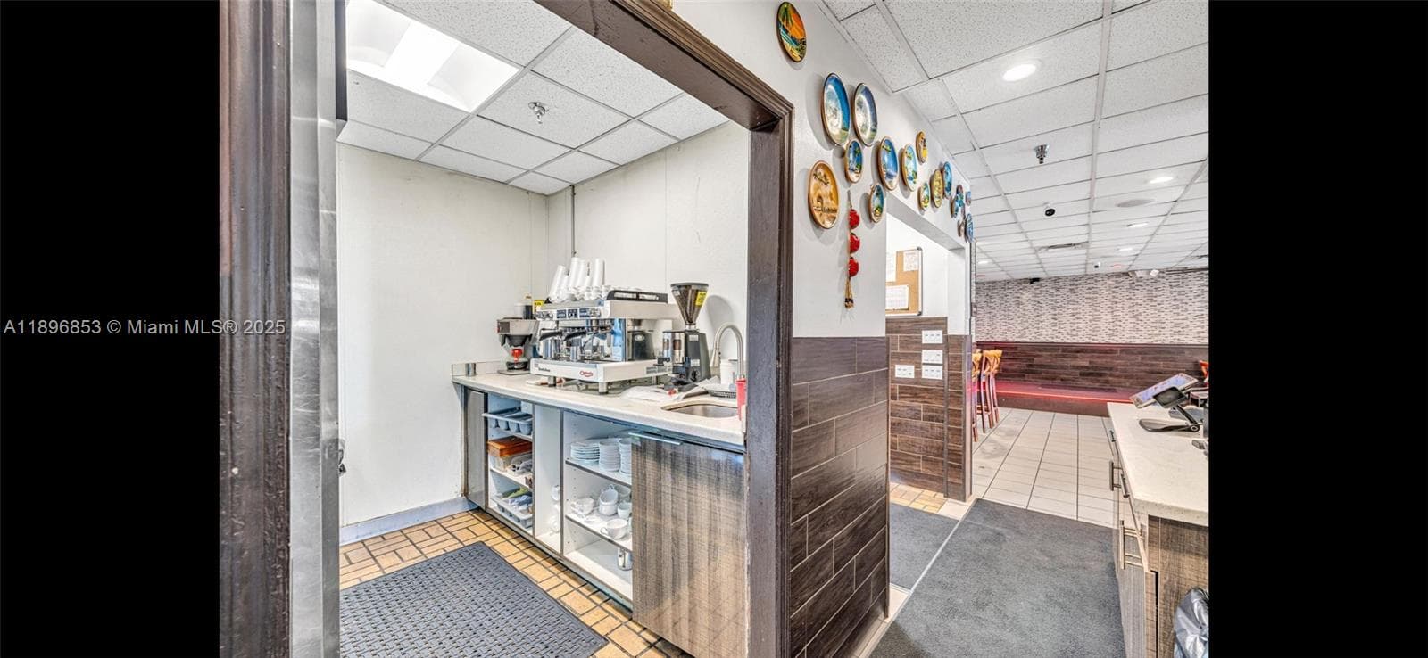 Established Latin Restaurant with Strong Cash Flow