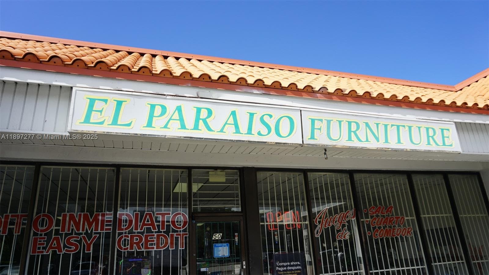 Established Furniture Store with Immediate Cash Flow