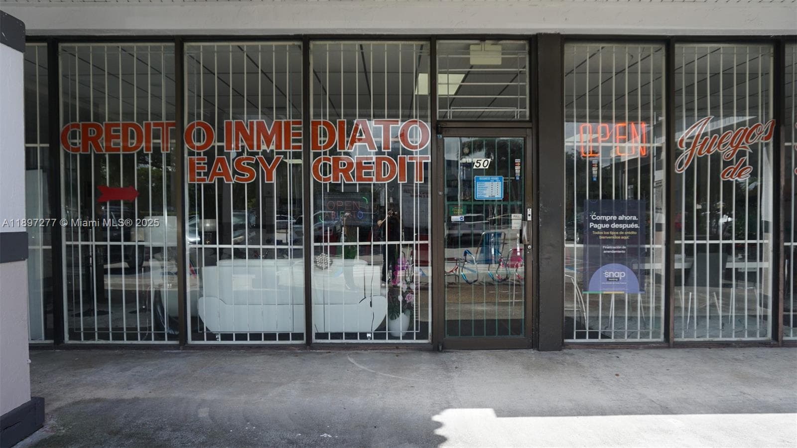 Established Furniture Store with Immediate Cash Flow