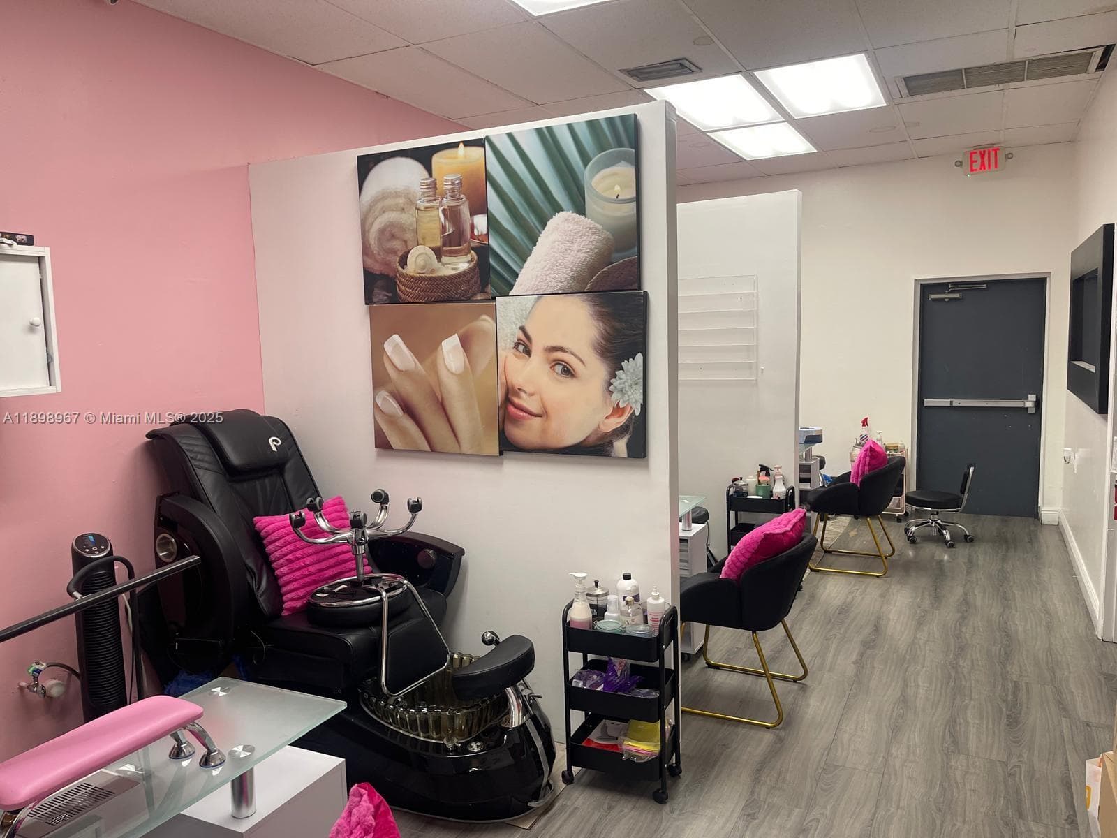 Profitable Hair Salon with Loyal Clientele