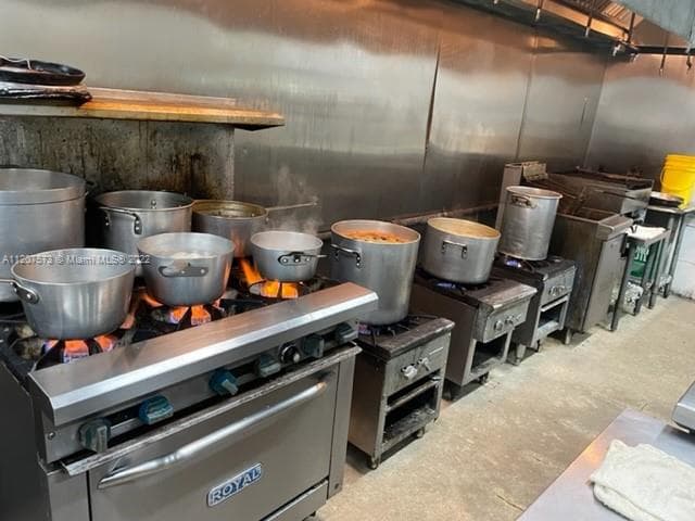 Established Doral Restaurant with Loyal Customer Base